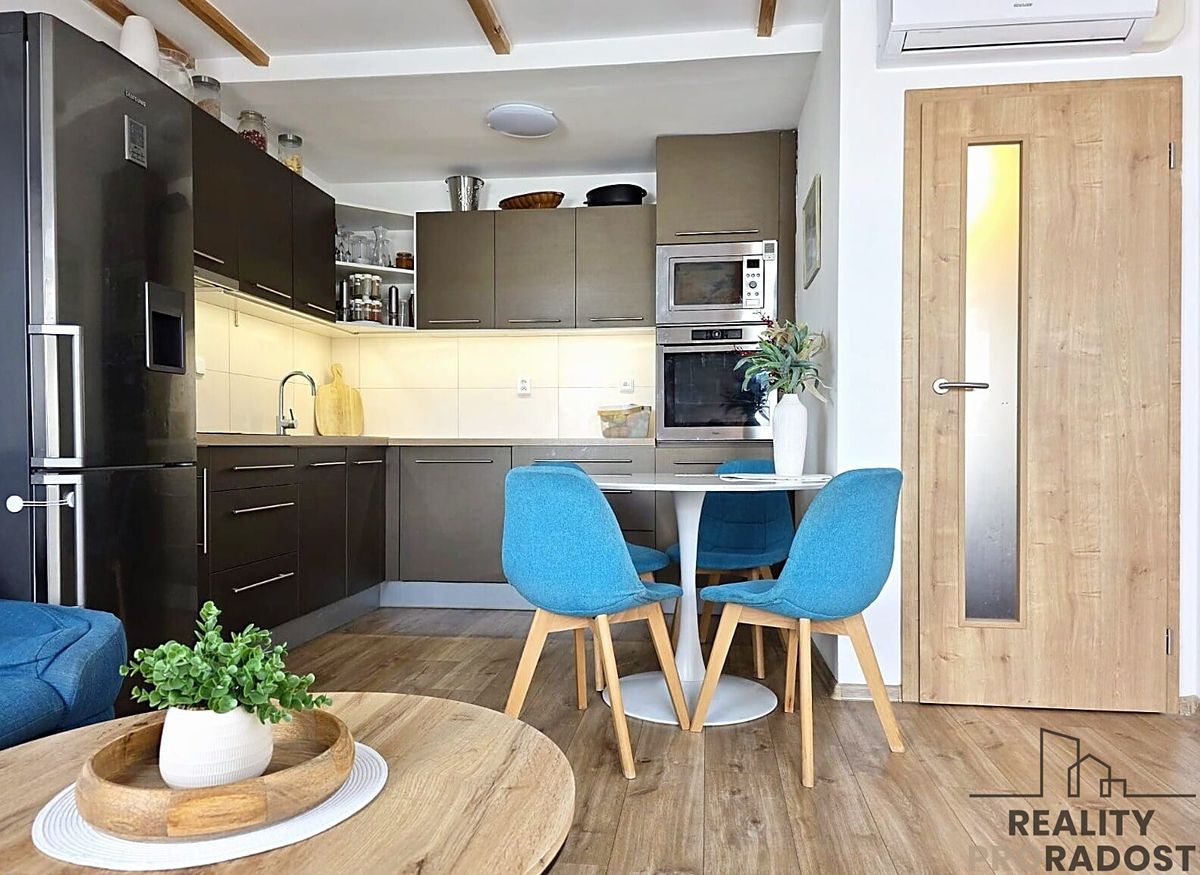 Prodej bytu 4+kk 113 m²